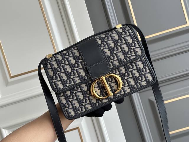 Double Eleven Sale Price: Original Price Brand New Montaigne Large Dior Oblique