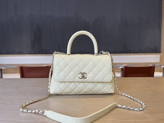 Double Eleven Flash Sale: Sold out and gone~ 92990 Chanel new 14K light gold sti