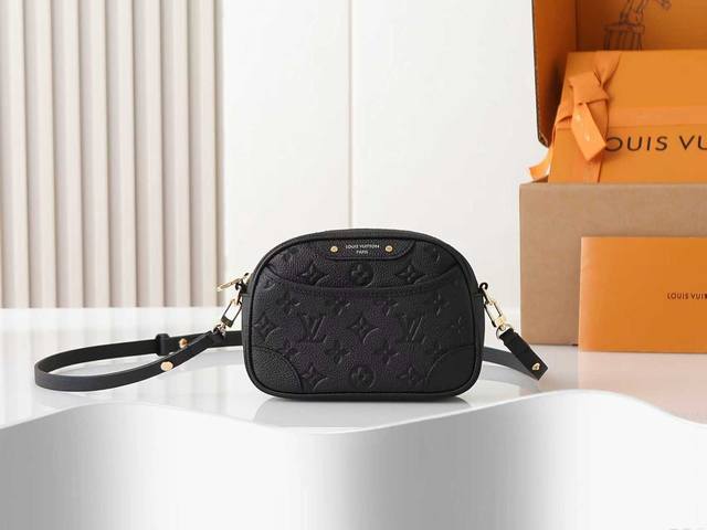 163C01 Dynamic Chip Top-Tier Original, Enhanced Tiny Camera Bag from the Monogra