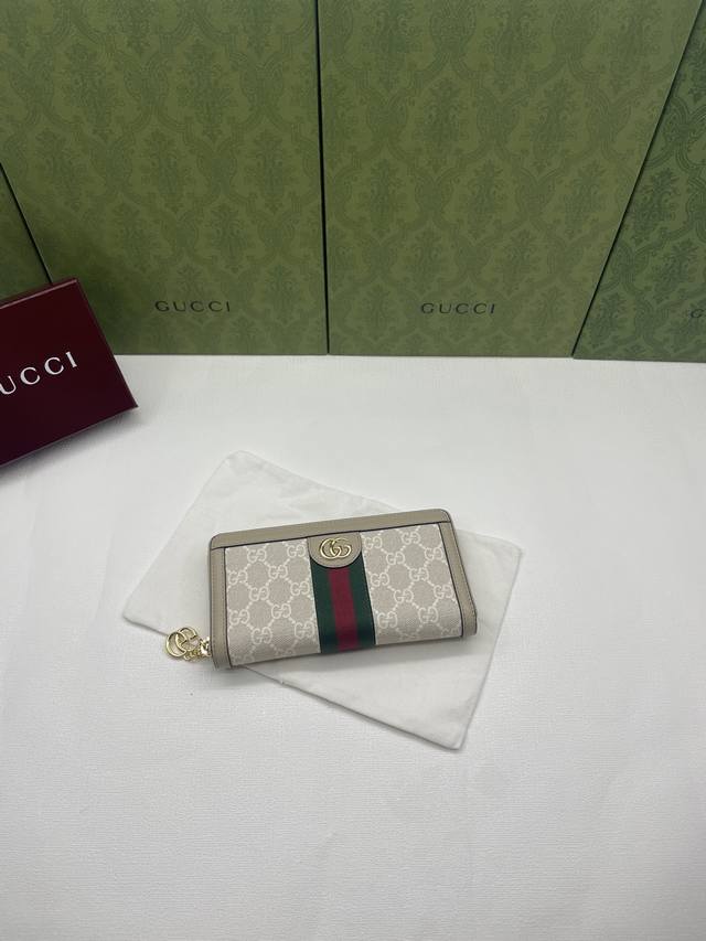 Comes with green box packaging, boutique quality, top-tier original goods, real