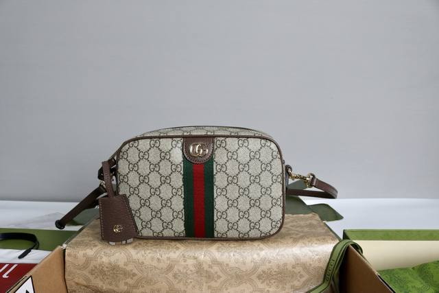 Imported Leather Introduction: The Ophidia series presents a striking new silho