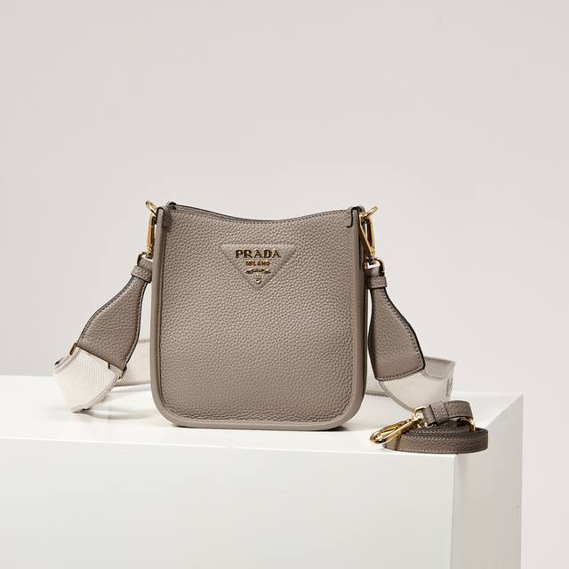 Premium Original New Backpack 1Bh191-1 Slate Grey Tote Bag This leather mini ba