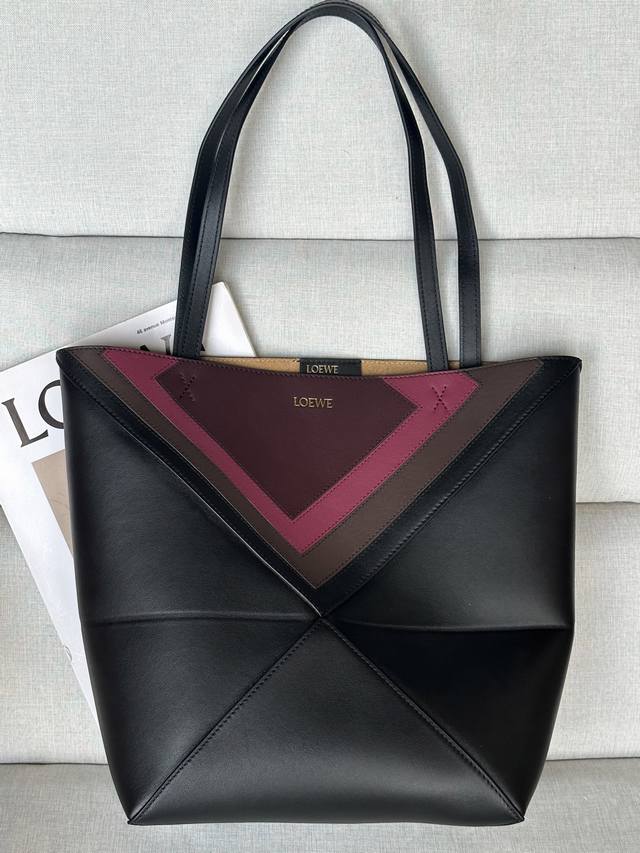 Original Leather Puzzle Folding Bag In Stock Loewe