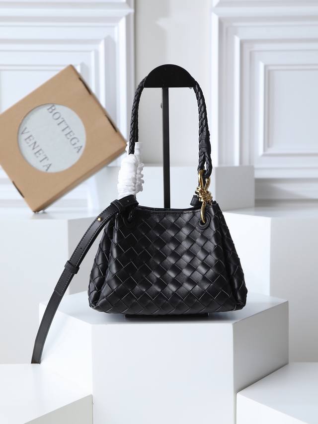 Original Leather Burberry has a new arrival! The Andiamo combines the vintage el