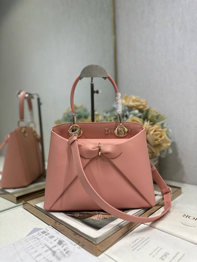 Authentic Dior 2026 Spring/Summer New Arrival#Bow Handbag Pink The newly designe