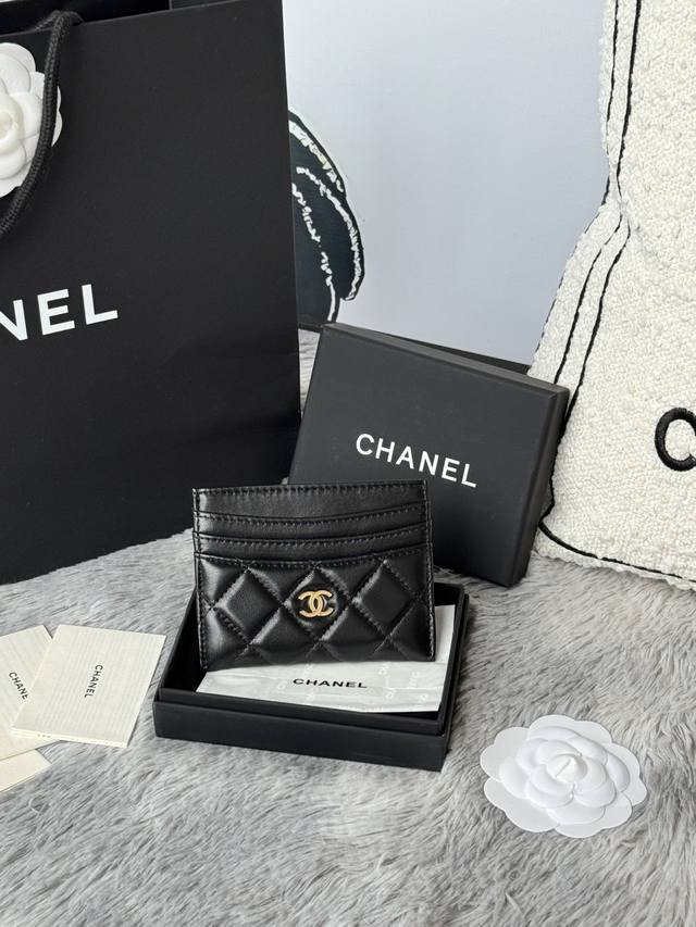 Chanel 2025 New Arrival Card Holder in Lambskin Seven card slots, can hold coins
