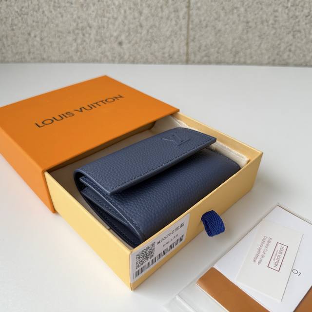 Authentic Top-Tier Original M26250 Blue Tri-Fold "Victor Wallet" is crafted fro