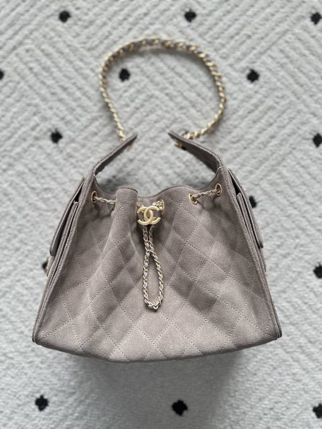 Model: As5293 Description: Original quality, a classic piece, at the forefront