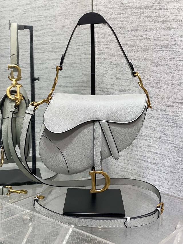 Cloud Grey Large Long Shoulder Strap Classic Saddle Bag The king of kings, its