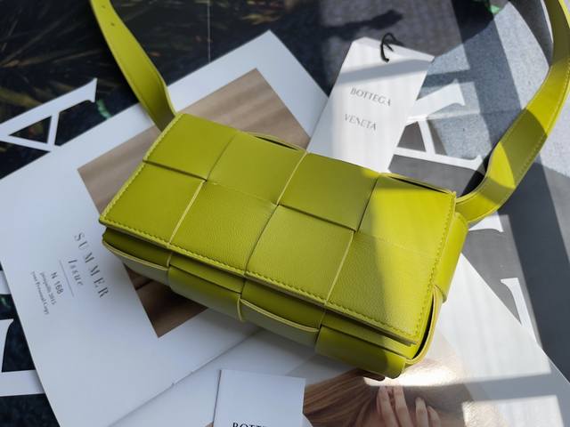 Bottega Veneta Belt Bag This newly released mini belt bag is so cute! The hand-w