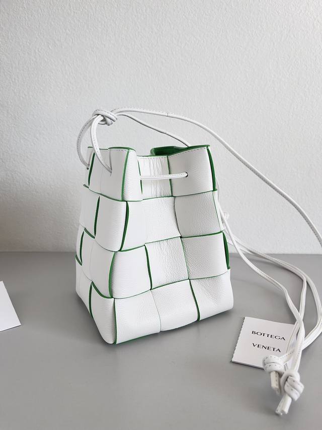 Hand-woven Large Bucket Bag Bv's latest cutie, continuing Daniel Lee's minimali