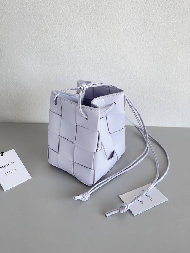 Hand-woven Large Bucket Bag Bv's latest cutie, continuing Daniel Lee's minimali