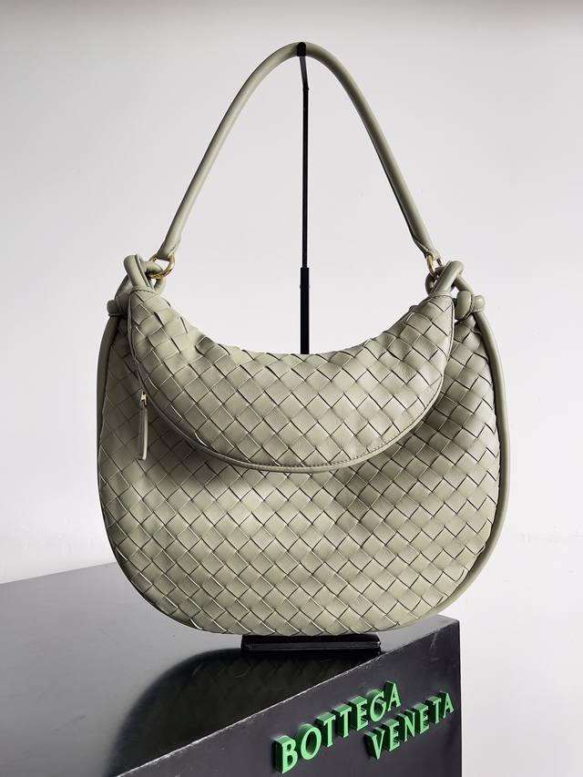 Large Size Bottega Veneta's "Gemelli" Twin Bag, the same style worn by Shu Qi, i