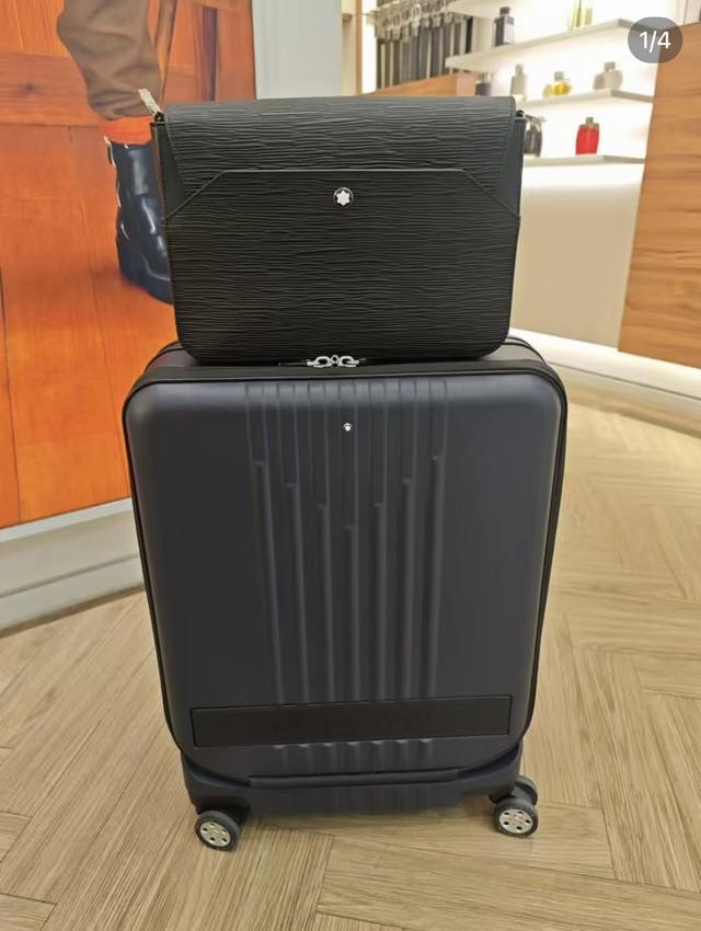 Montblanc classic crossbody bag, made of top-grade calfskin, exuding a timeless