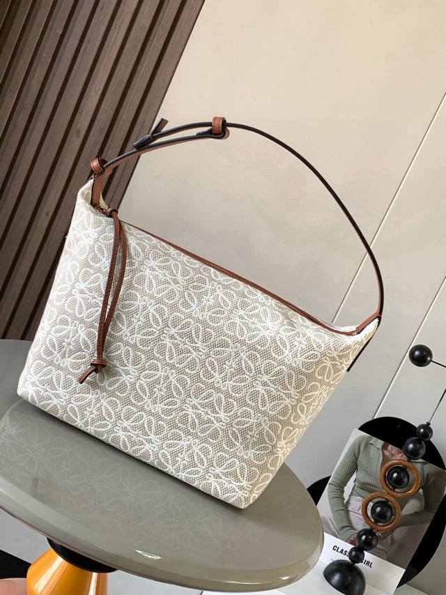 Anagram Jacquard Fabric and Cowhide Leather Cubi Handbag Large Lunch Bag~Cubi lu