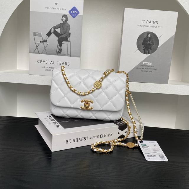 Chane125p New Spring/Summer Collection Ap6920 Mini Flap Bag, lambskin with gold-