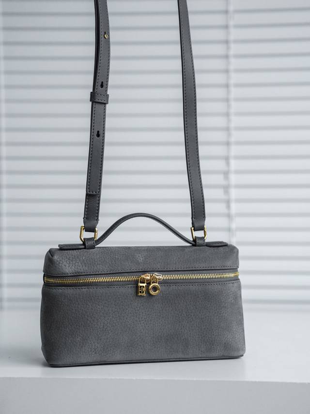 Authentic L19 Velvet New Version Extra Pocket L19 Series Handbag/Crossbody Bag A