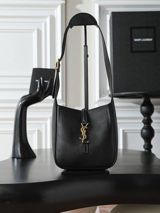 Original Leather Le 5A7 Mini Shoulder Bag This year's hottest vintage shoulder