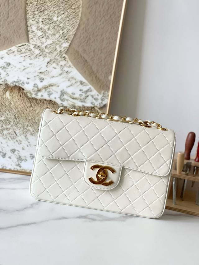 Victoria Beckham's Chanel Lambskin Pearl White Bag Limited Edition Large Gold B