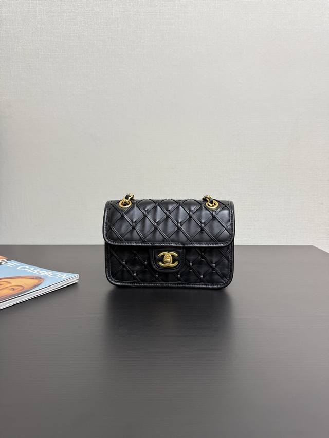 Original leather, in stock, 25S Spring/Summer collection, silver woven mini bag