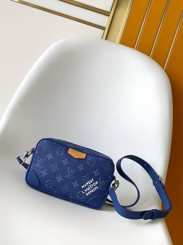 Price Adjustment M26826 Dark Blue M27155 White 14058 Monogram 14253 Black Floral