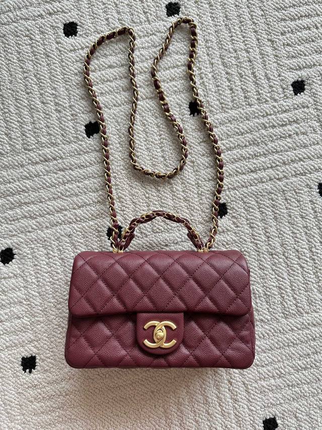 Brand: Chanel Model: As5701 Description: Original quality, a classic piece, at
