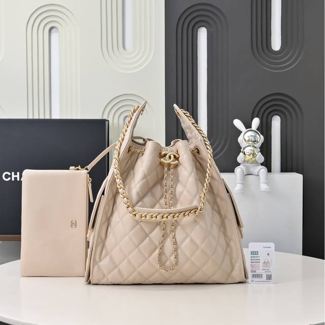 25p Ball-patterned cowhide hip-hop bag Chanel Hobo shoulder bag, hippie style sh