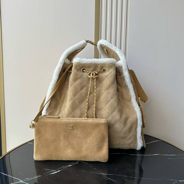 Autumn/Winter Runway Collection 25C Autumn/Winter Runway Item Arrives This shop