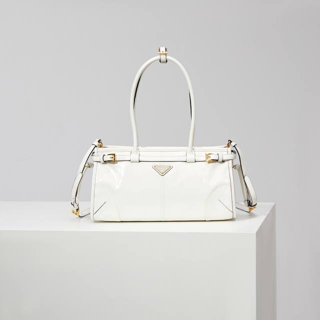 Lussolf Oil-Waxed Leather 1Ba426 White Oil-Waxed Leather Handbag with Long Handl