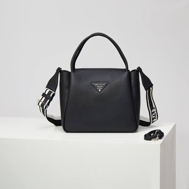 Premium Original Large New Backpack Shoulder Straps 1Bc170 Black are in stock!