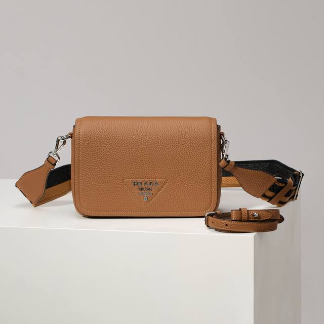 Premium Original New 1Bd314 Caramel Backpack is in stock! This backpack is made