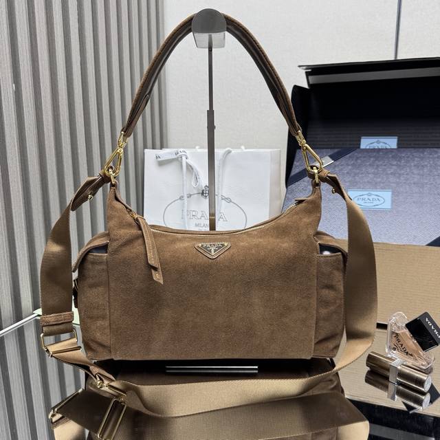 Top-tier original single-piece new exploration bag, suede 1Bc264. This explorat