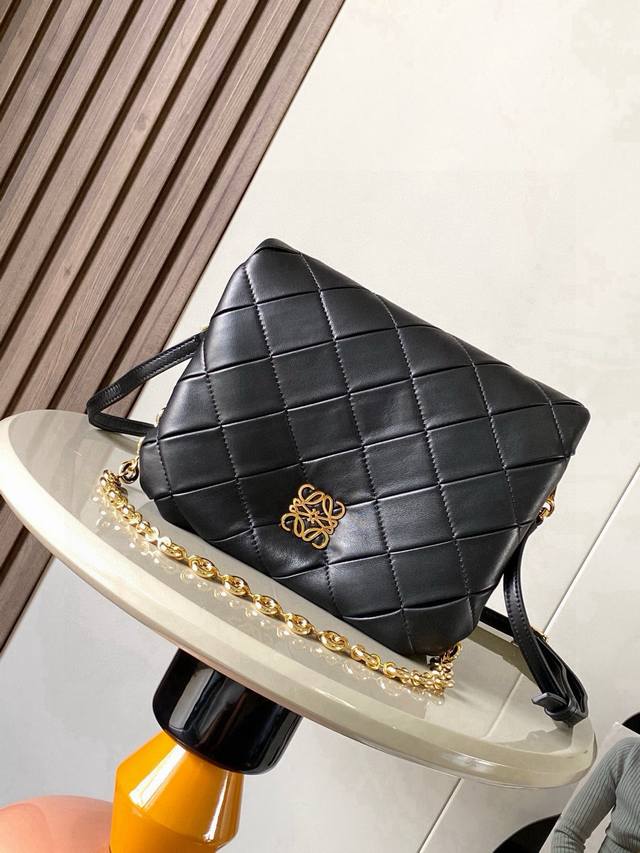 Puffer Goya Handbag in Pleated Shimmering Nappa Lamb Leather. Inspired by the G