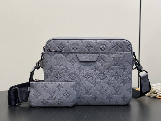 Factory Price p Top-Tier Original M27185 Grey Full Leather Men's Three-Piece Tri