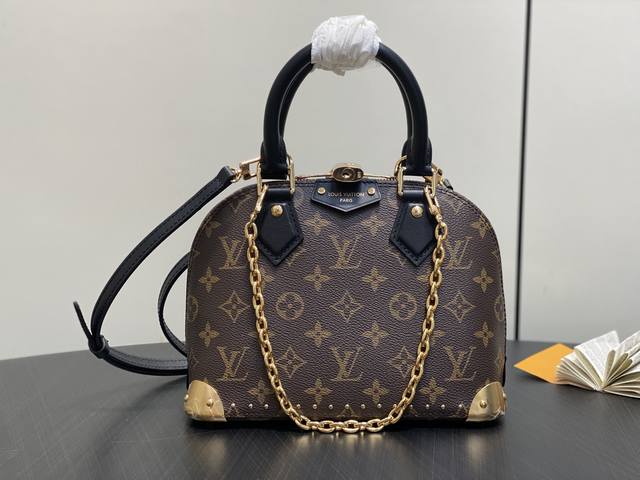 Factory Price p Top-Tier Original M26084 Monogram Canvas Studded Chain Shell Bag