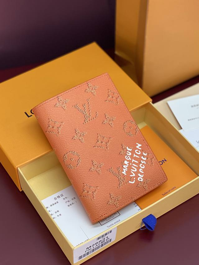 Factory Price p M26831 Orange! Passport Cover! This passport cover features the