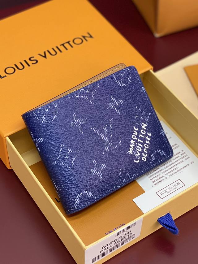 Factory Price p M26838 Silkscreen Blue! Slender Wallet! This Slender wallet is