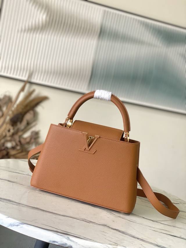 Factory Price p Premium Original Leather M25089 Brown Medium Capucines Handbag.