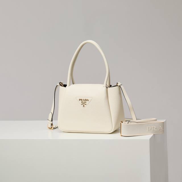 Premium Original Factory New Small Shoulder Bag 1Bc145 with Gold Buckle and Whi