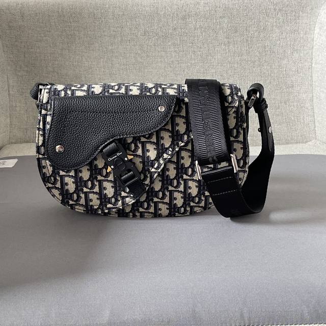 This saddle messenger bag is a new addition to the Fall 2024 menswear collectio