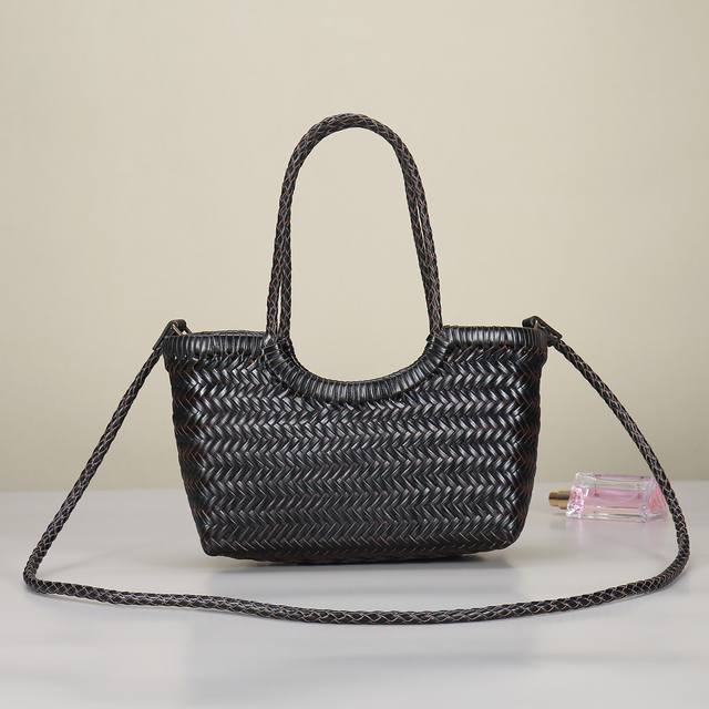 Dragon Diffusion Belgian brand French hand-woven handbag, pure cowhide hand-wove