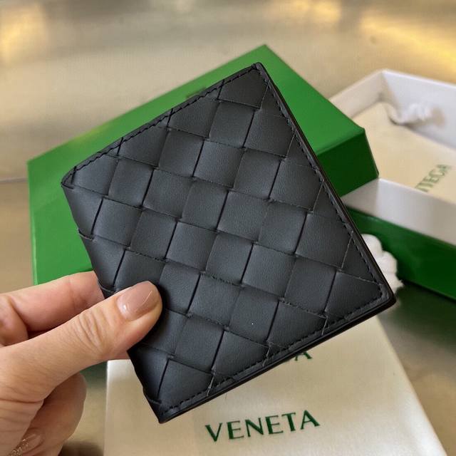 Genuine Leather Premium BV Woven Bifold Slim Wallet, Black, 6 Card Slots, 1 Bil