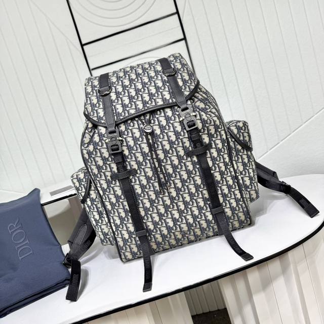 Top-quality original product on the market. Guaranteed imported top-grain cowhi