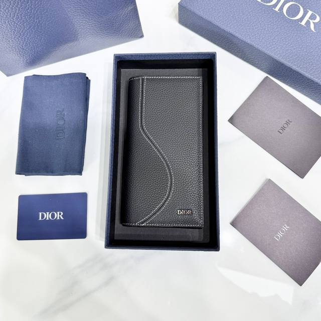 Top-quality original product on the market. Guaranteed all-top-grain cowhide in