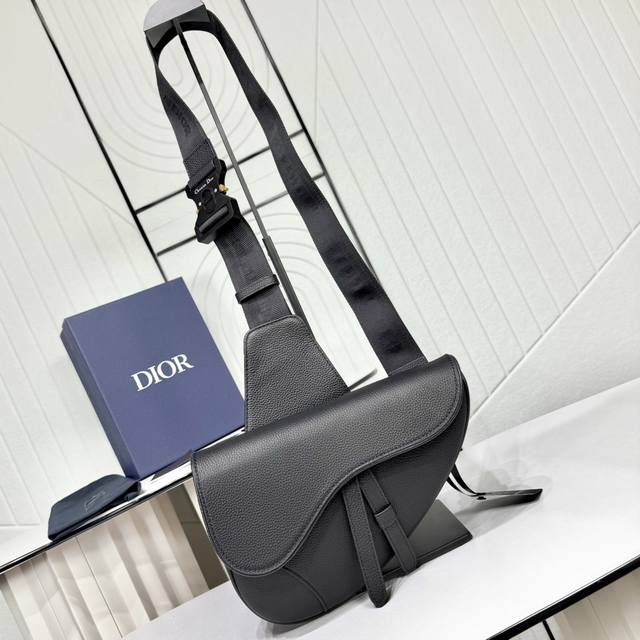 Top-quality original product on the market. Guaranteed all-top-grain imported c