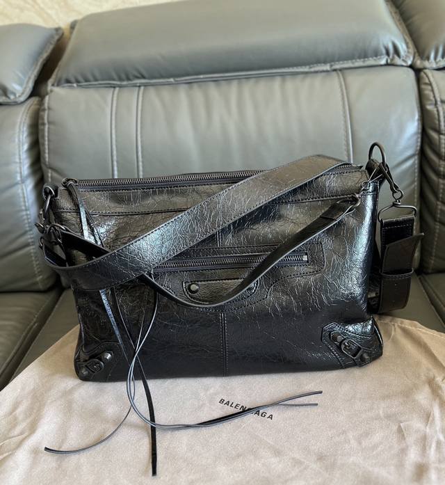 Original Single Item, High-Volume Sale Balengiaga Le City Moto Large Motorcycle