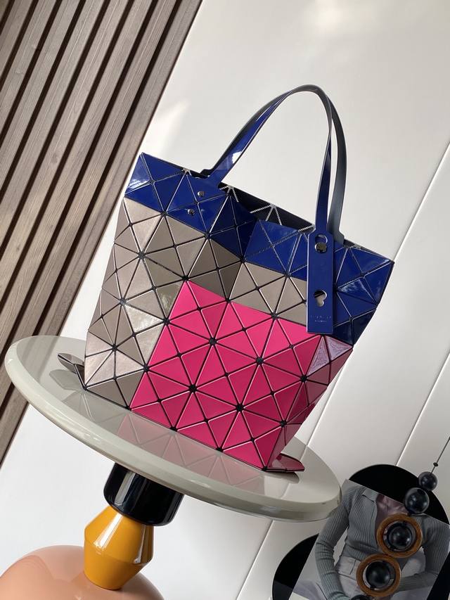 Top-tier original Issey Miyake Bao Bao Size: 34