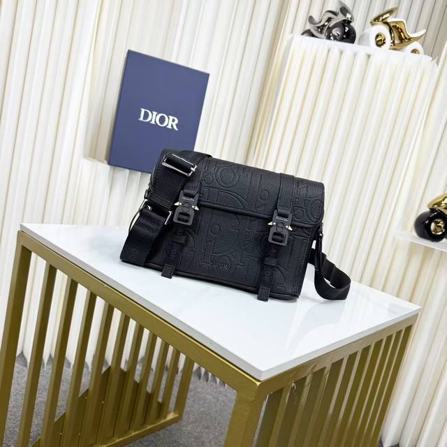 Highest quality original product on the market. Guaranteed imported top-grain co