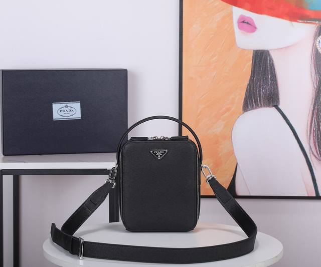 New Arrival with Original Box, First Release, Brique 2Vh067, Spring/Summer New