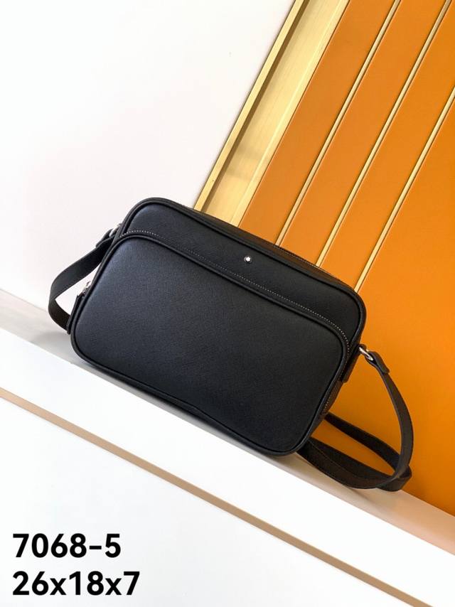 Crossbody bag model: 7067-5# Top-quality original Montblanc Spanish grain cowhi